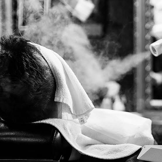 Novo barbear com Beauty Steam - Vapor de Ozônio Novo barbear com Beauty Steam - Vapor de Ozônio